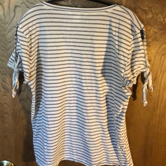 Striped short sleeve t shirt - Picture 3 of 4